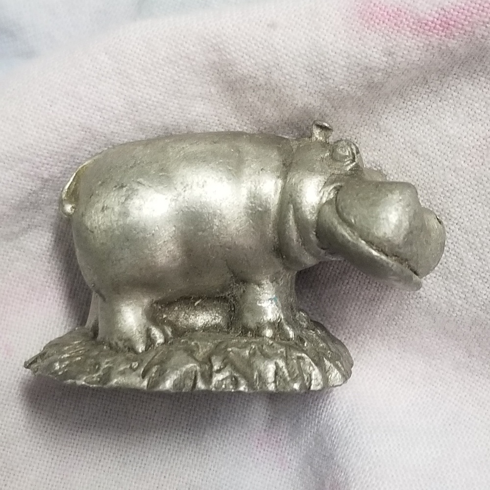 Little gallery pewter figurine 1977